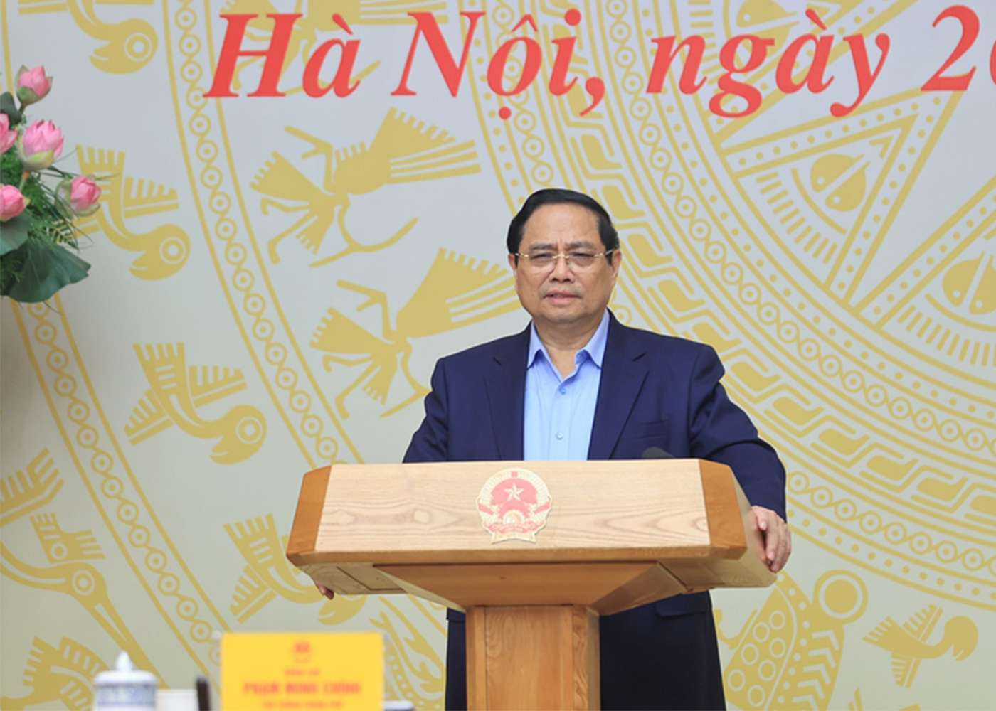 Khẩn trương hoàn thiện hồ sơ thành lập Trung tâm giao dịch bất động sản, quyền sử dụng đất; kiểm soát chặt tín dụng bất động sản đầu cơ