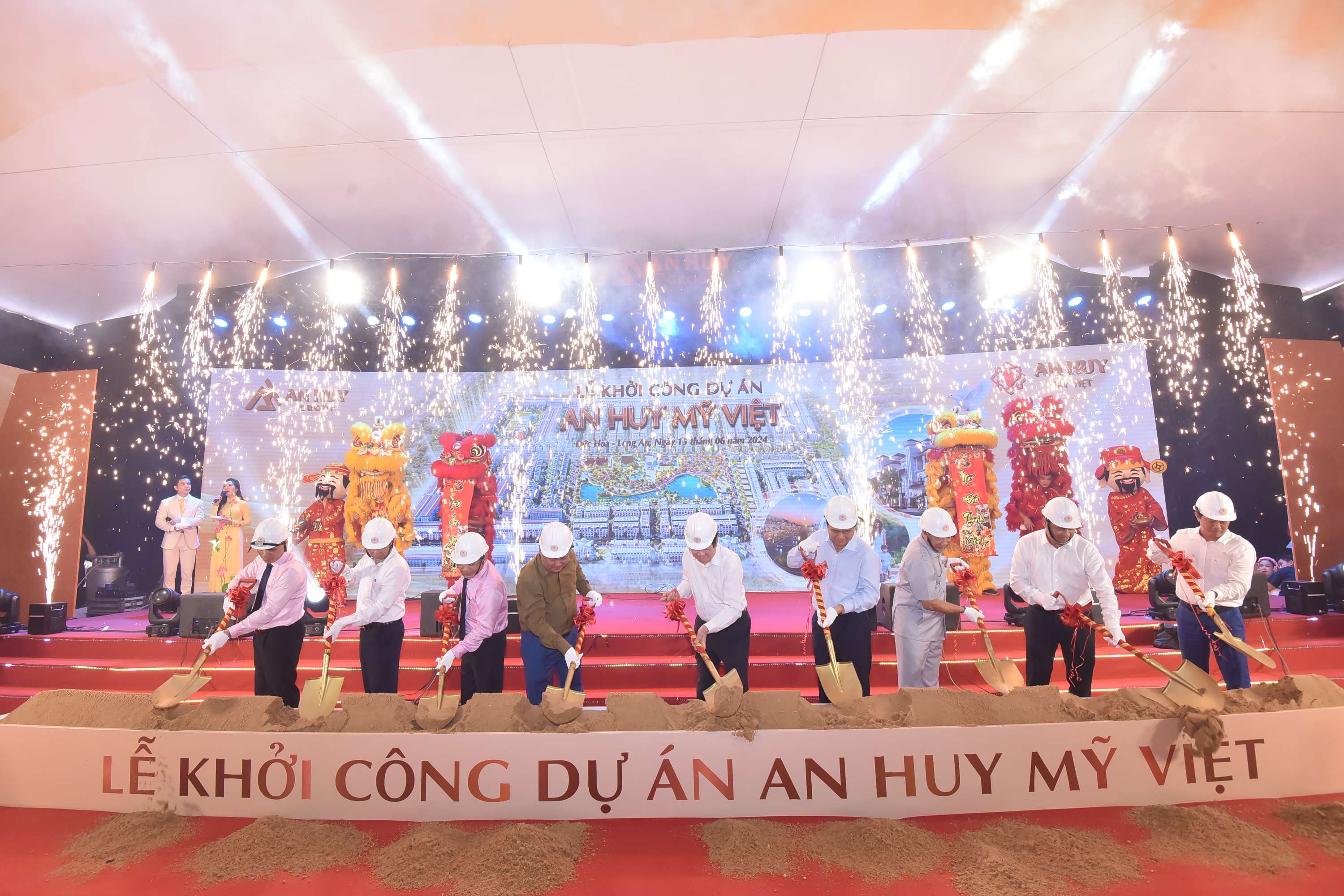 an-huy-my-viet-le-khoi-cong.jpg