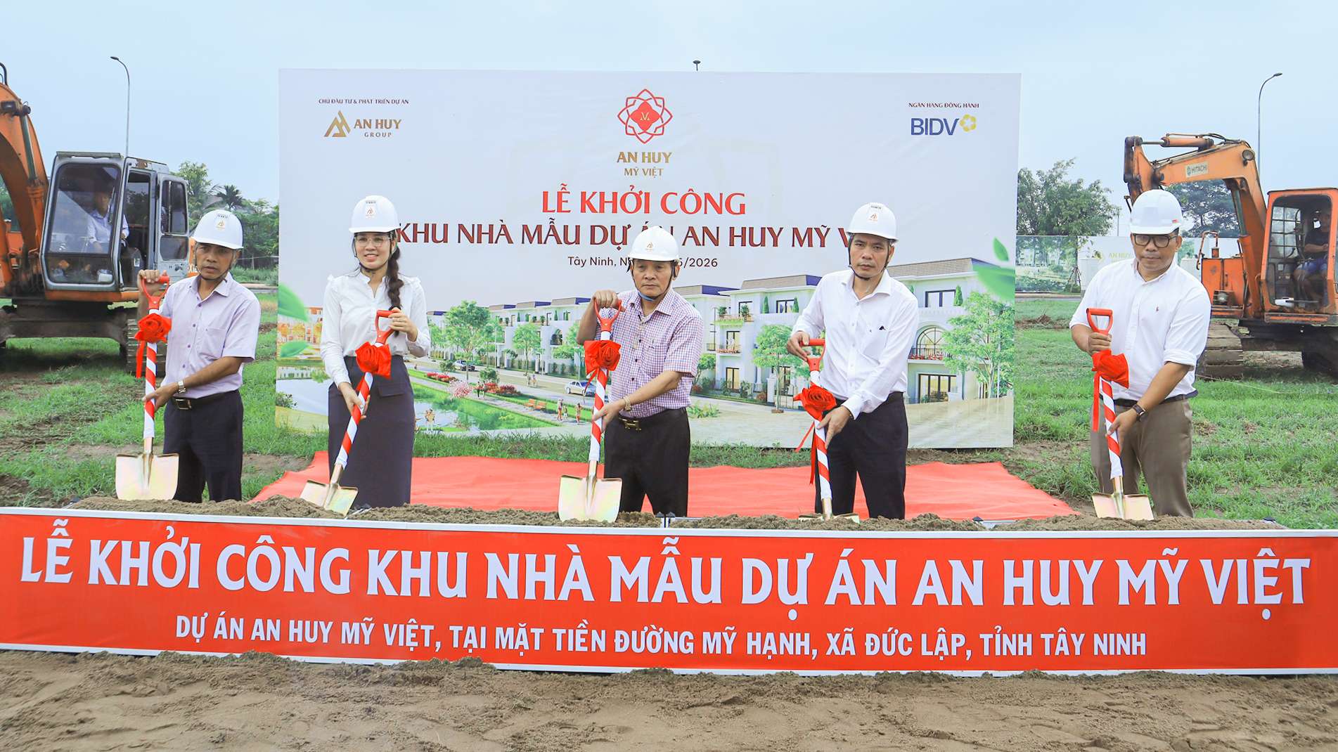 khoi-cong-nha-mau.jpg