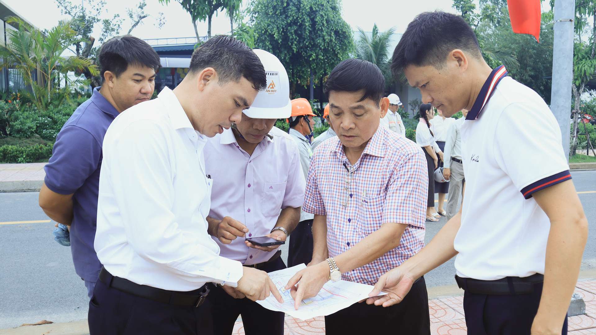 le-khoi-cong-nha-mau-an-huy-my-viet.jpg